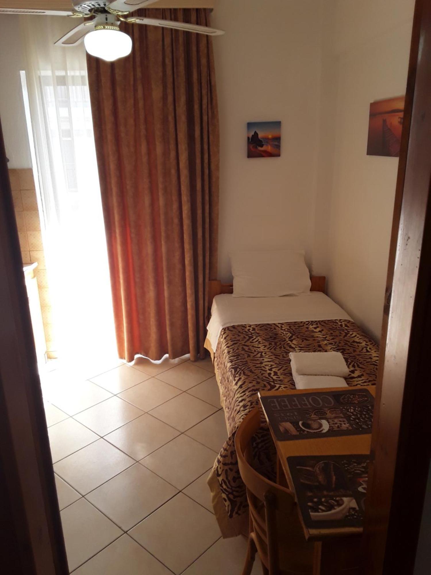 Aparthotel Hause Zorbas Paralia Dionysiou Pokoj fotografie