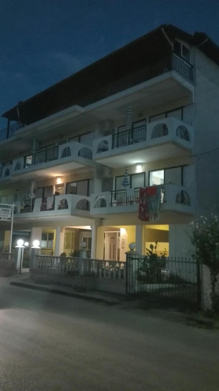 Aparthotel Hause Zorbas Paralia Dionysiou Pokoj fotografie